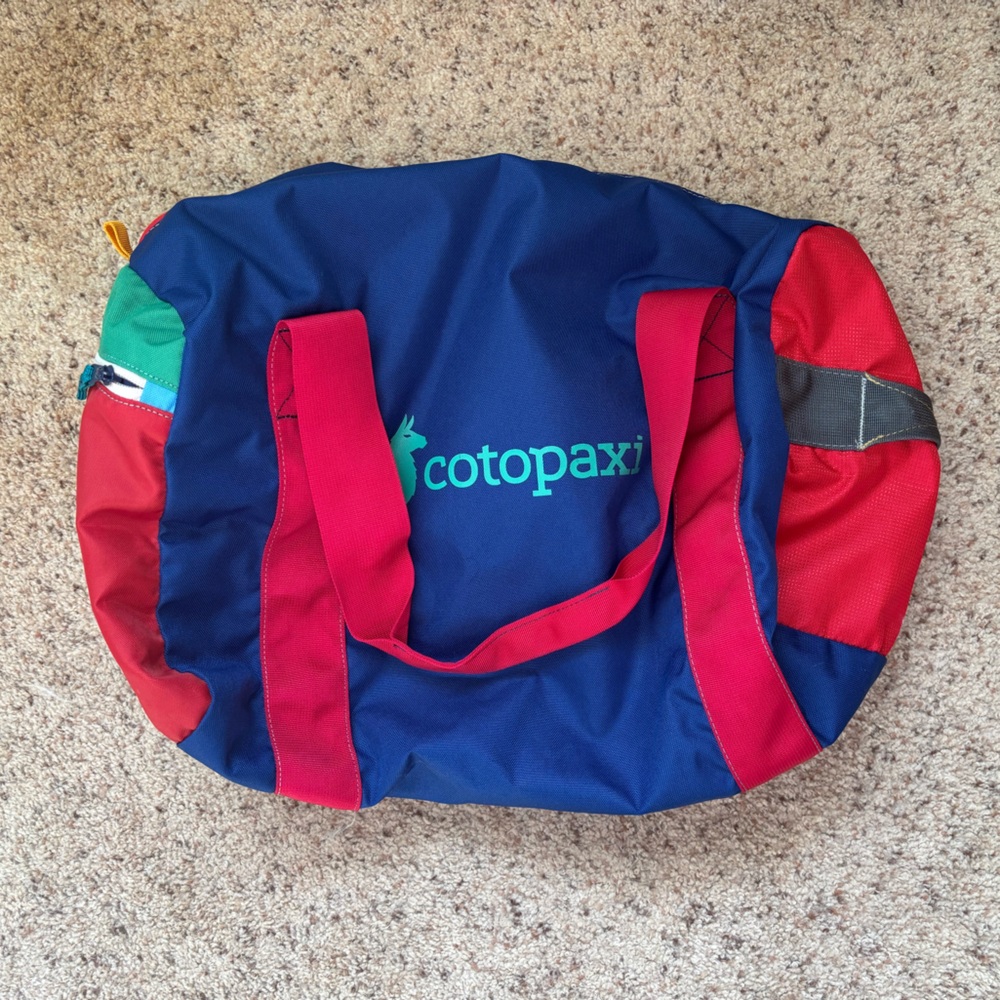 Cotopaxi mariveles 32l duffel bag - Del Dia Blue/Red/Green ❤️💙💚